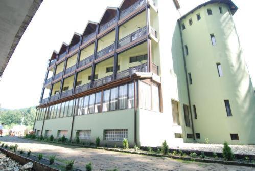 Ezio Casa Hotel Timişu de Jos Exterior foto
